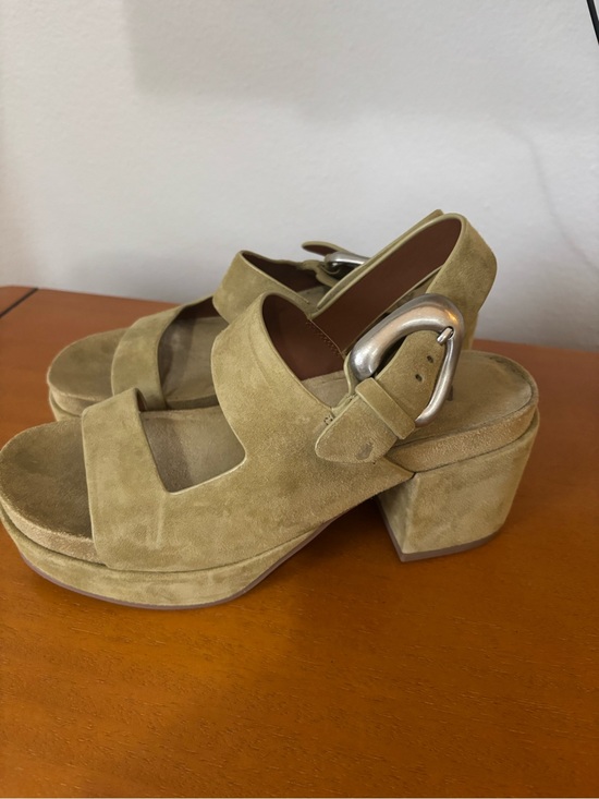 AEROSOLES Shoes - AEROSOLES Olive Suede Platform Slingback Heels
